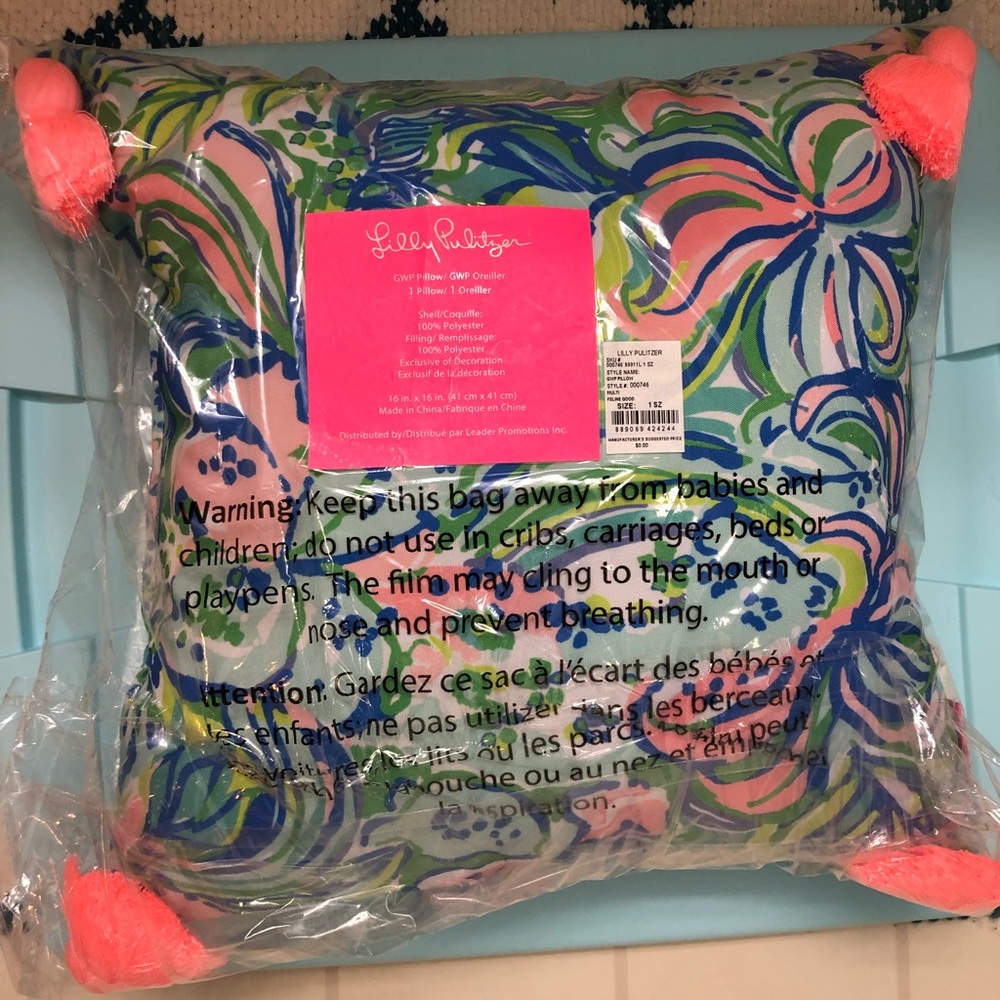 COPY - NWT Lilly Pulitzer Pillow